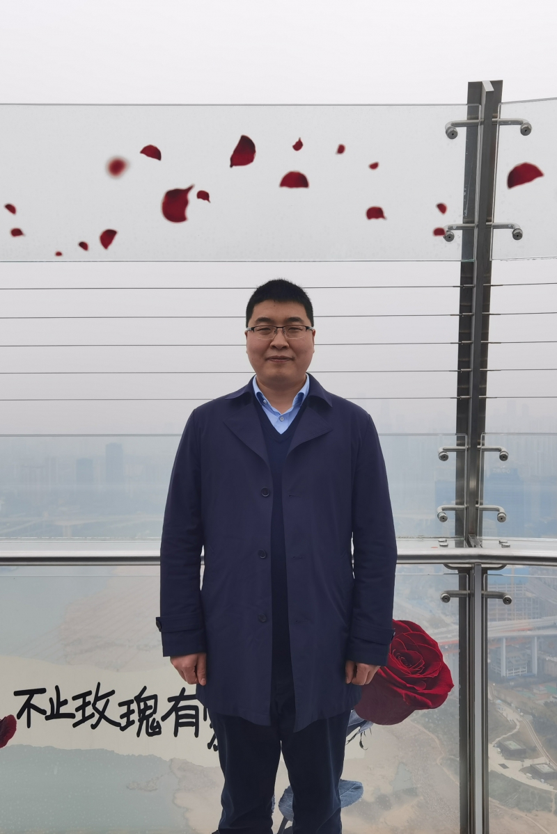 王邦-照片1.jpg